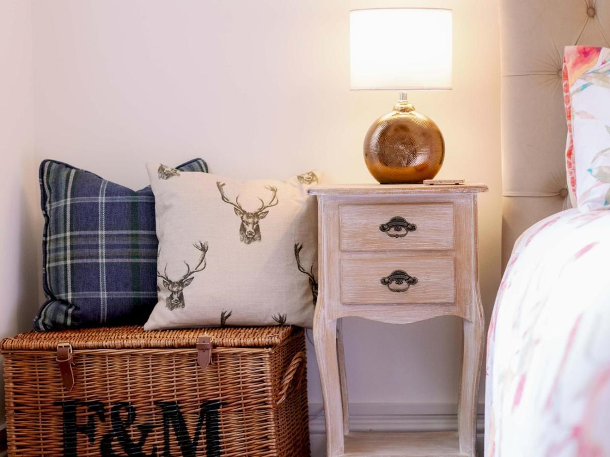 Pass The Keys Recently Renovated 1Br Flat With Private Garden In South London Apartamento Exterior foto
