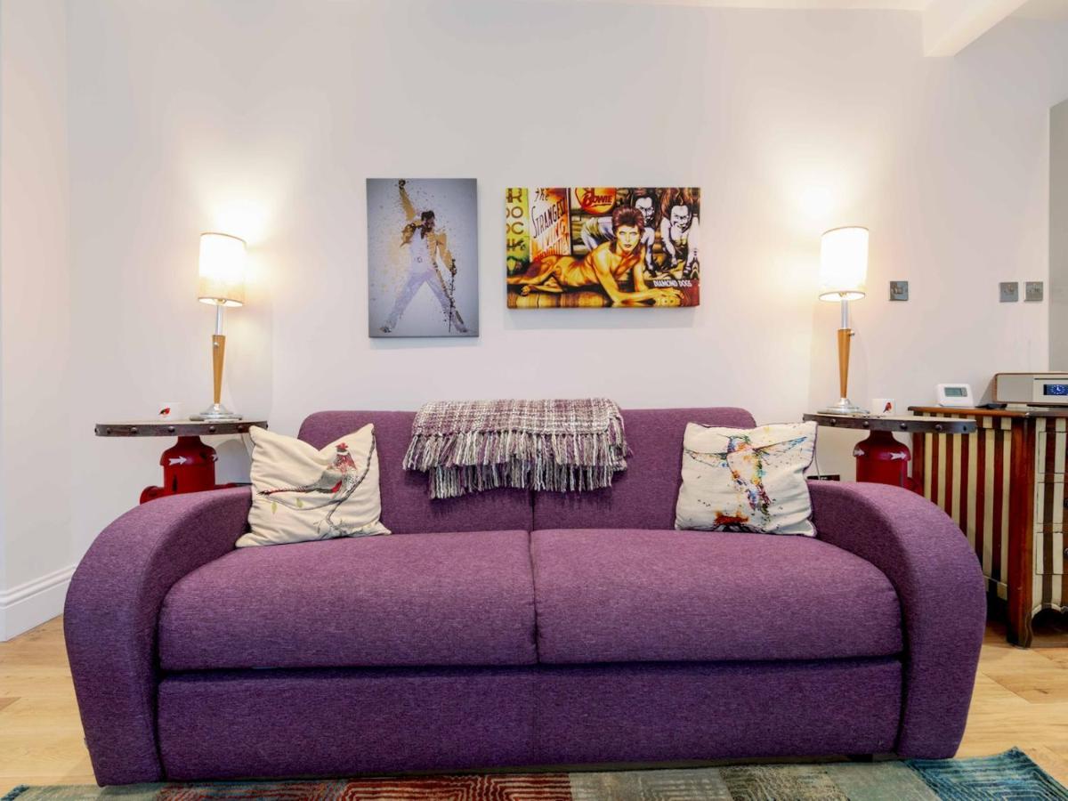 Pass The Keys Recently Renovated 1Br Flat With Private Garden In South London Apartamento Exterior foto